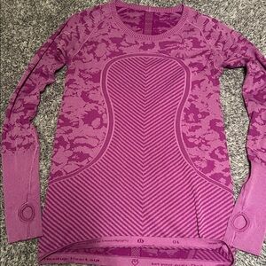 Lululemon Women's purple Long Sleeve Top
